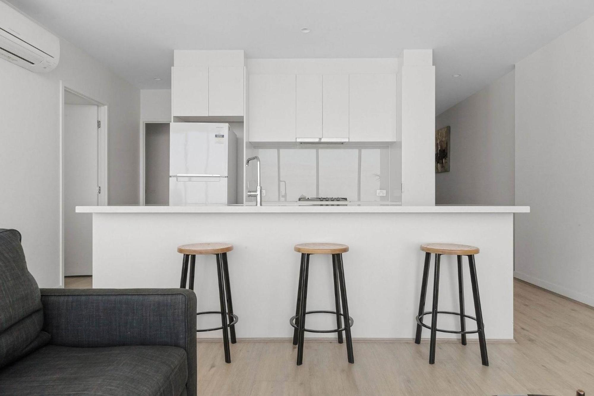 Modern 2br Panoramic Views & Free Parking *
