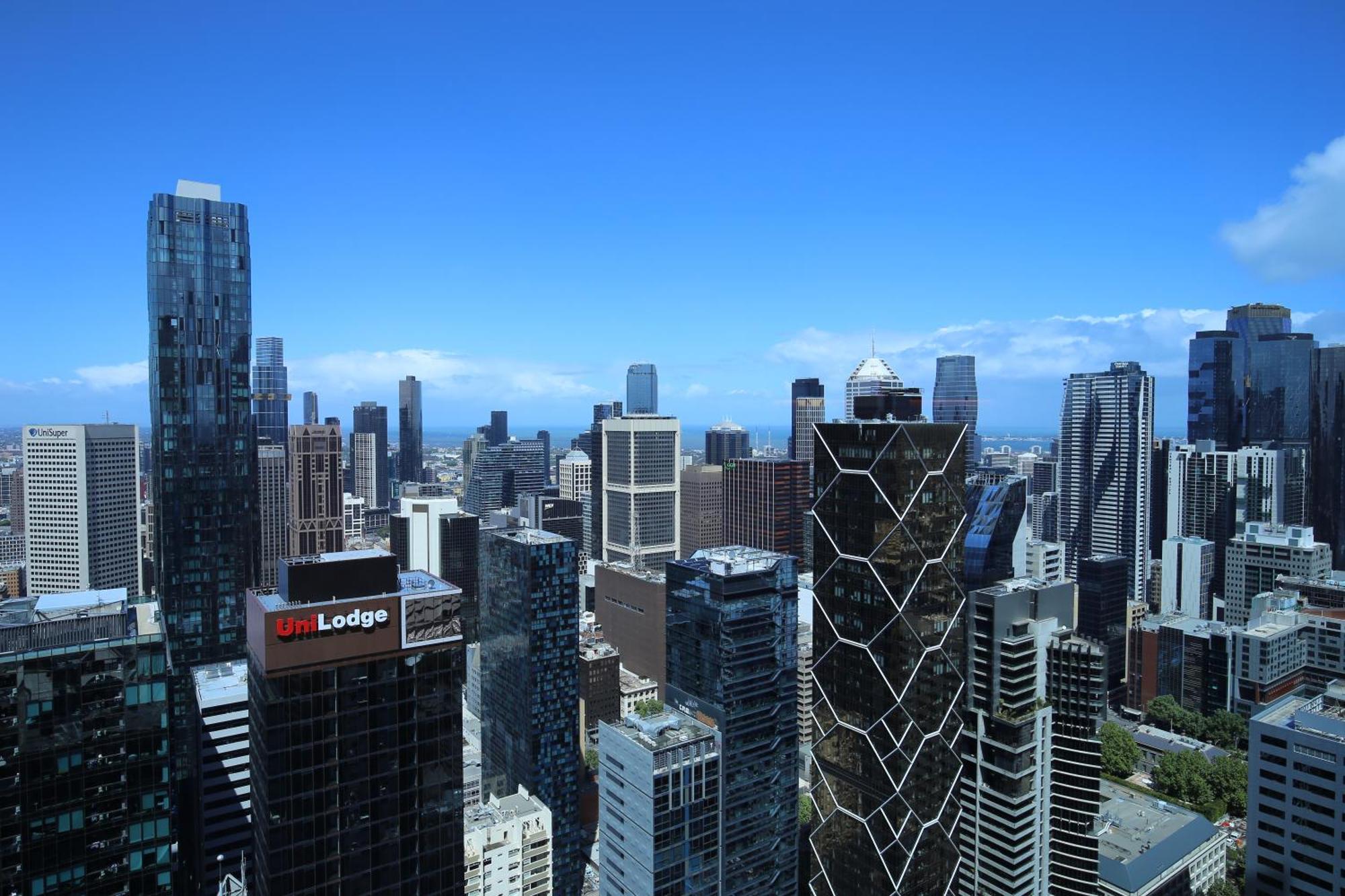 Cbd 2b2b1s With & Sea Views Apartment