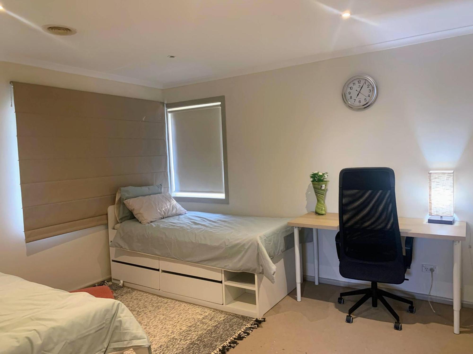 Comfortable 4-bedroom Near Airport * Melbourne