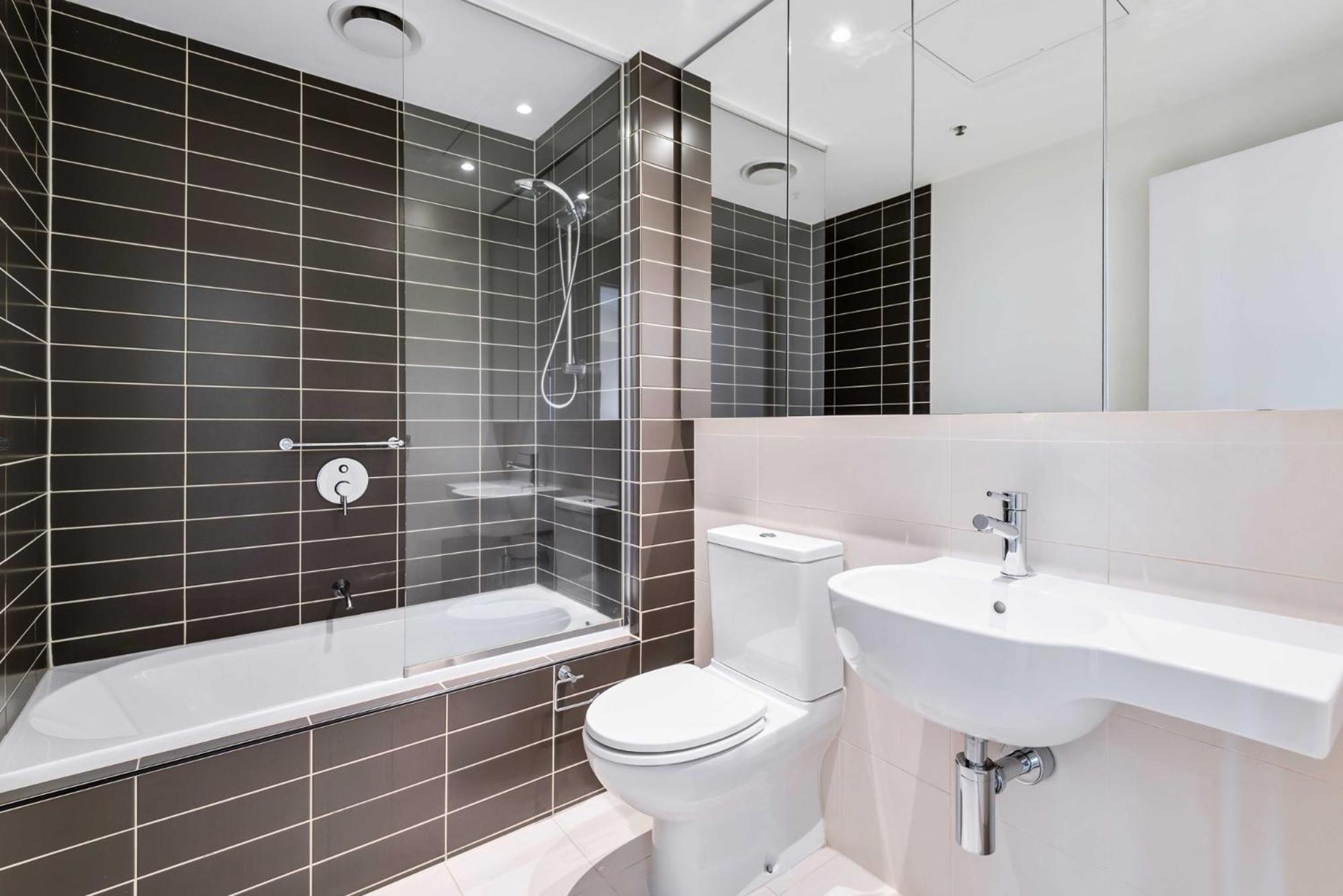 Apartment Tasteful 2-bed Unit By Bridge Rd Shops
