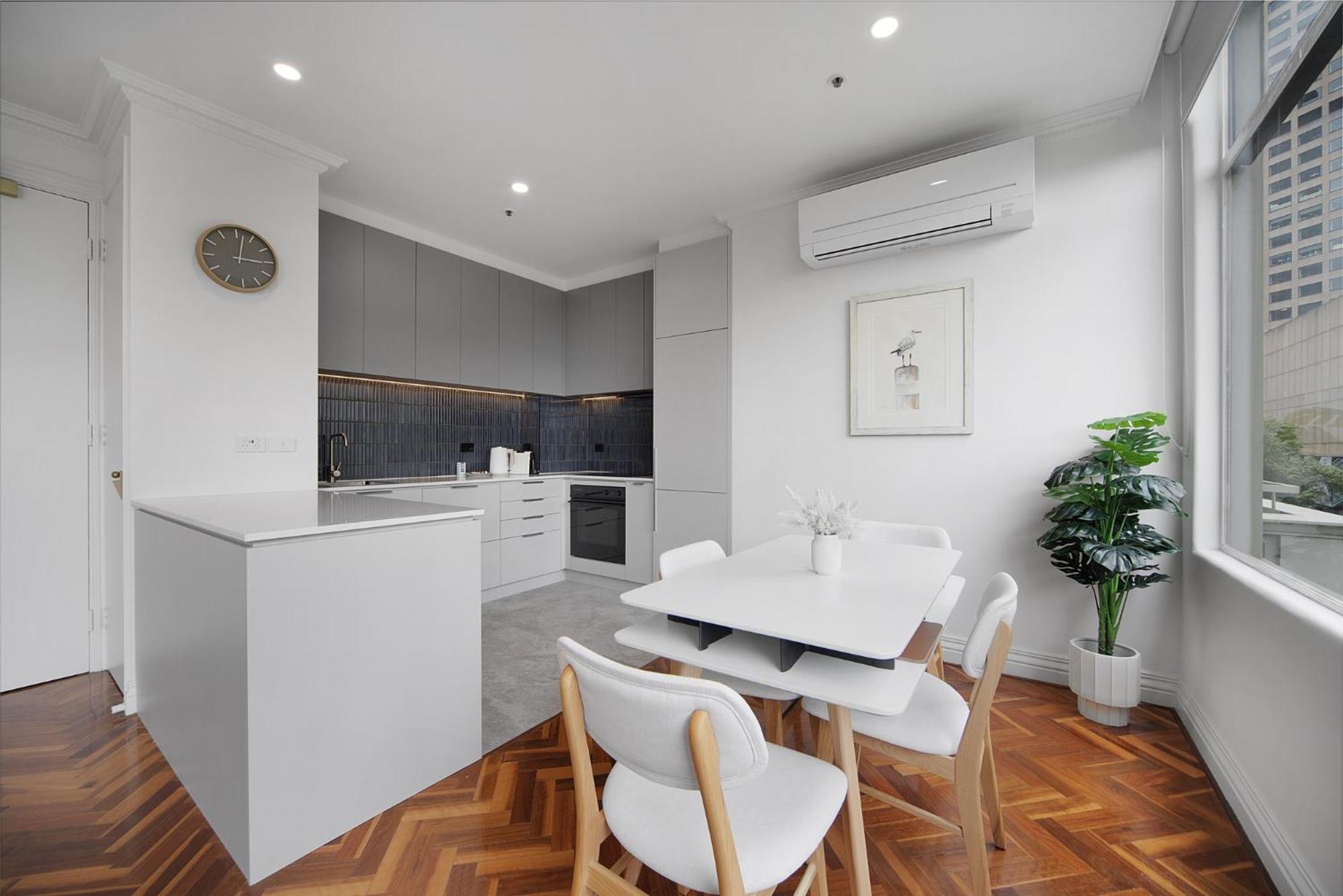 Apartment Chic 1-bed In The Heart Of