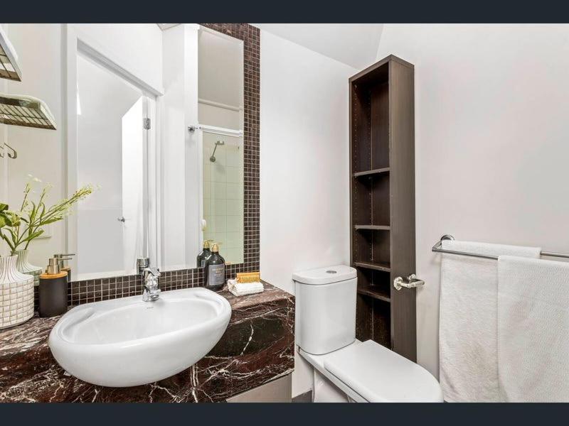 Heritage Loft In Brunswick Melbourne