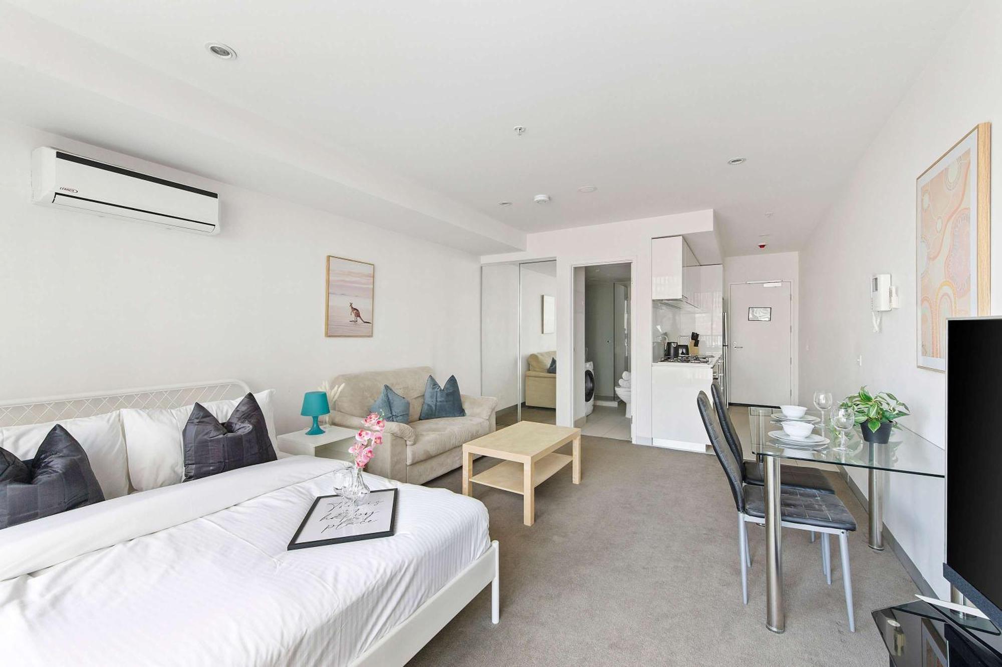 Apartment Cozy & Chic Steps From Victoria Market Melbourne