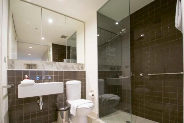 Loft-style 1-bedroom In Southbank *
