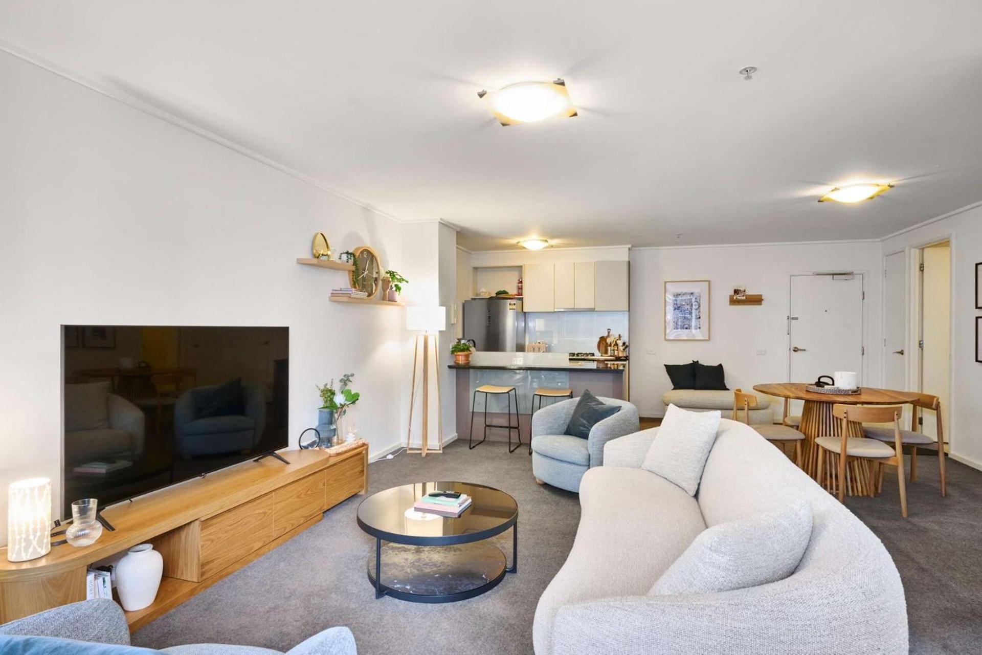 Perfectly Styled Urban Retreat In Southbank *