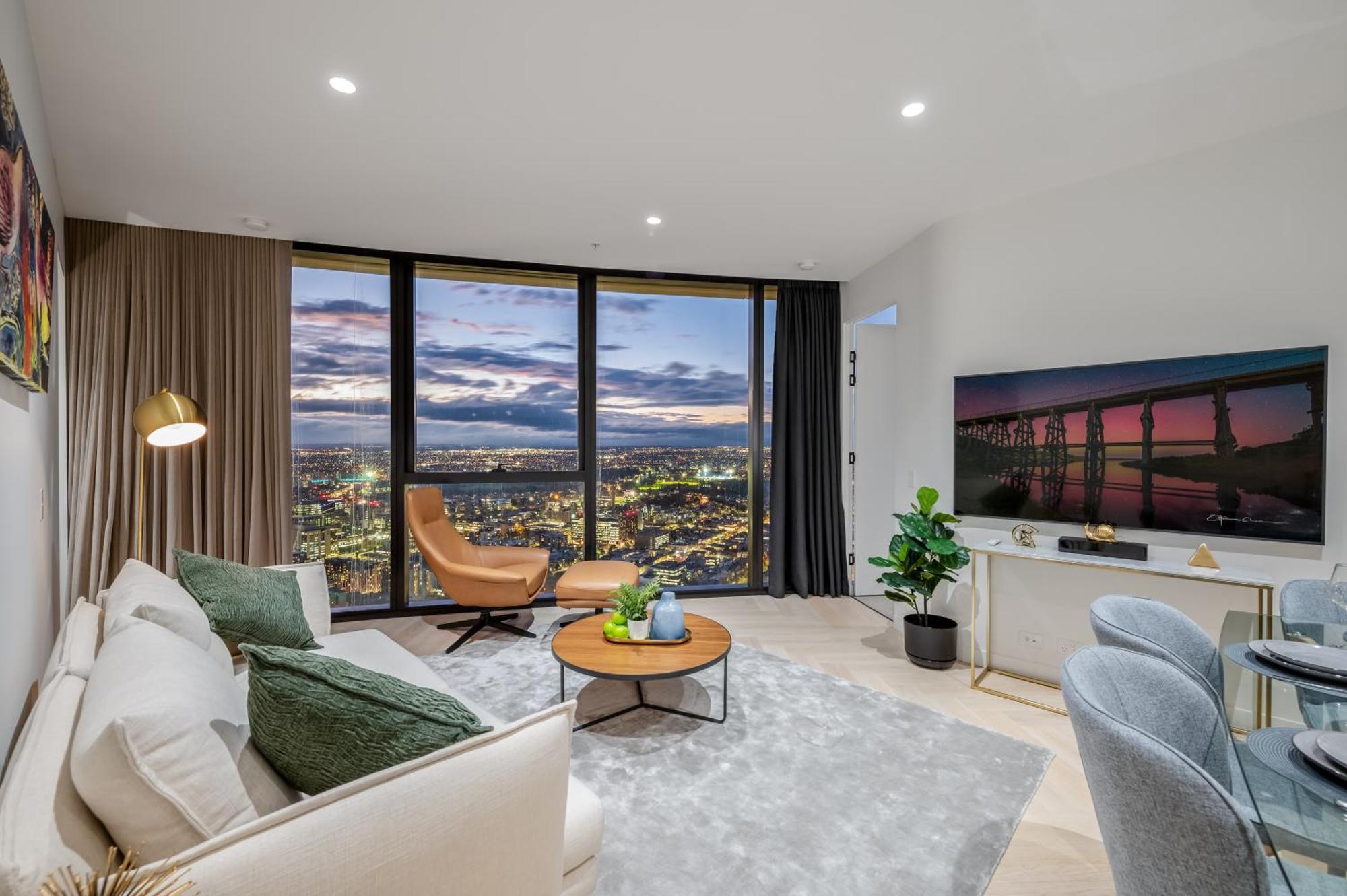 Sapphire Finest Cbd & Garden Views 3br 2b With Free Parking Apartment Melbourne
