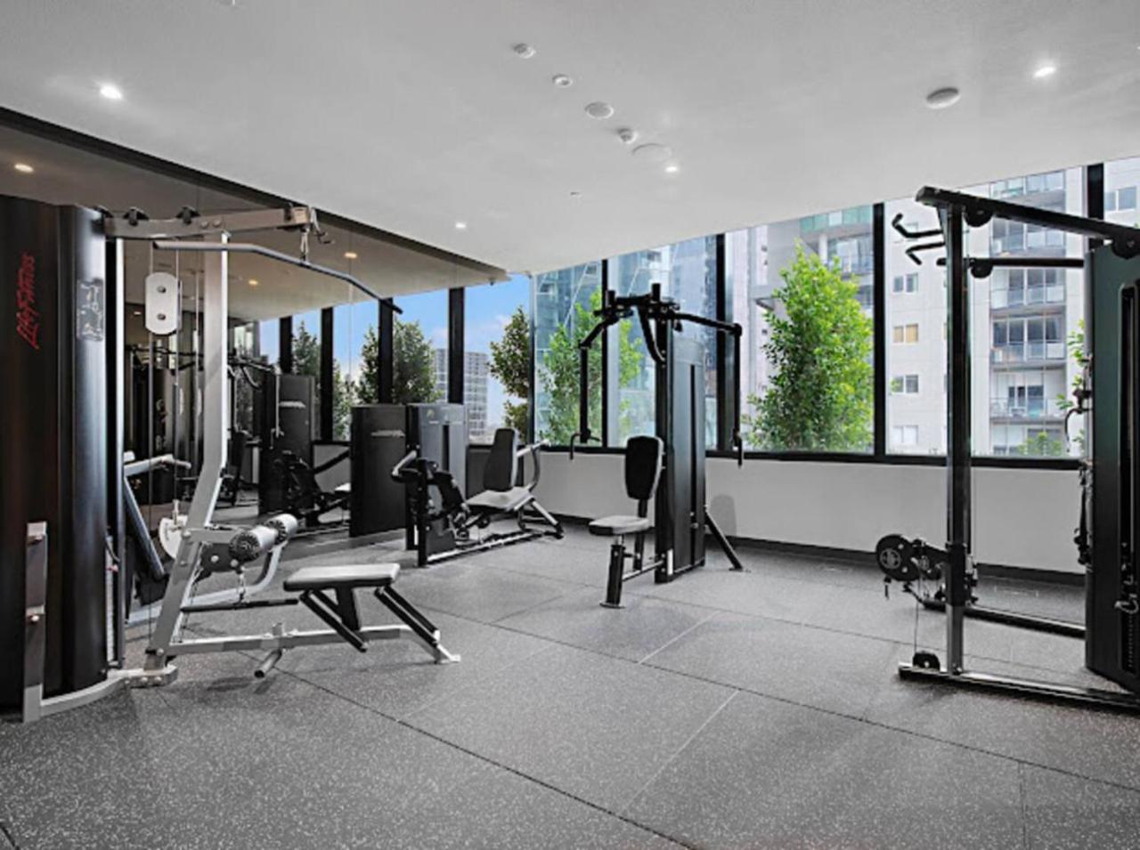 Cbd Aspire Facilities Apartment Melbourne