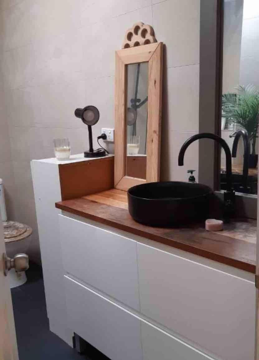 Cozy Free Wifi Homestay *