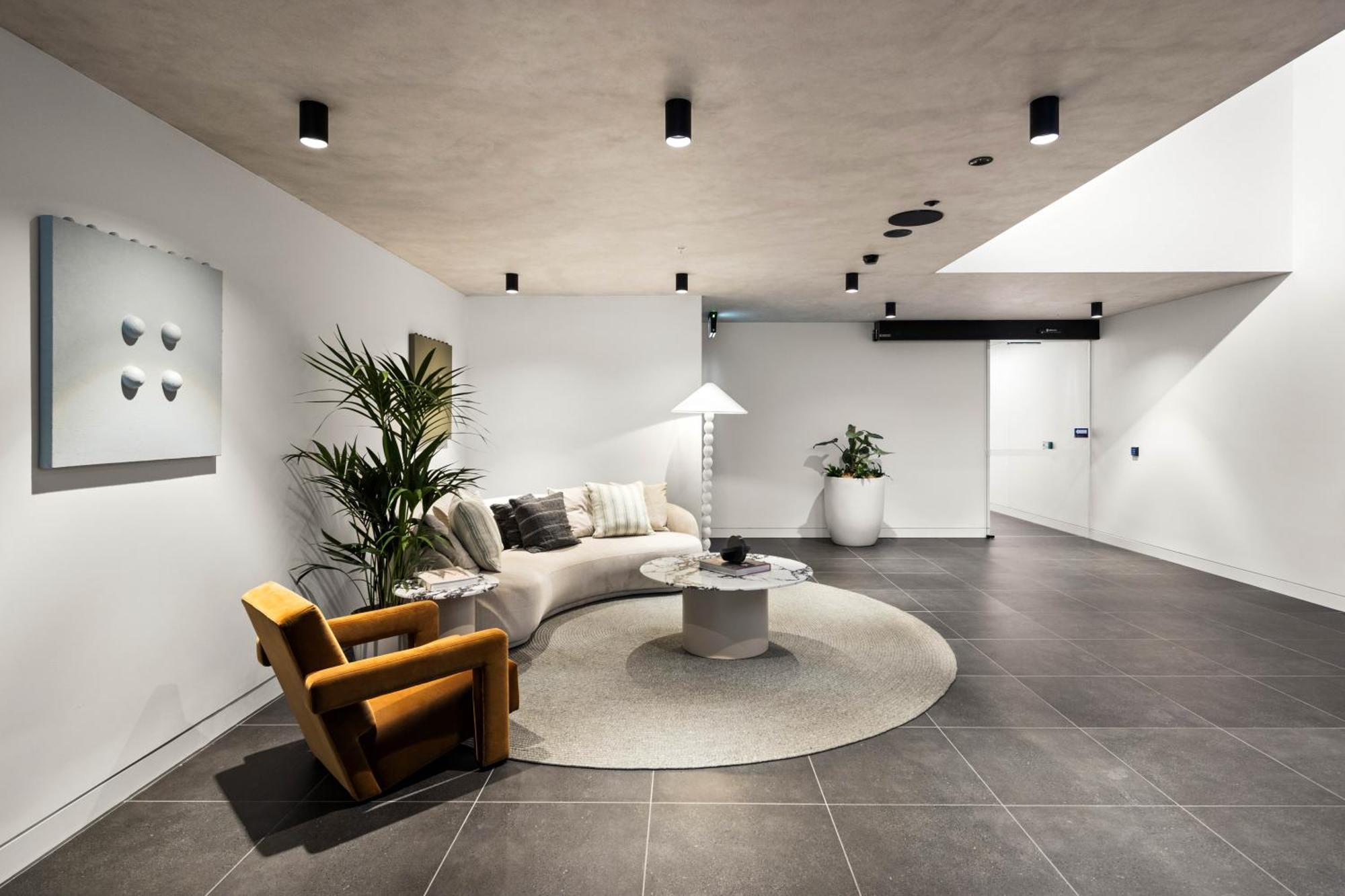 Dodds Street Apartment