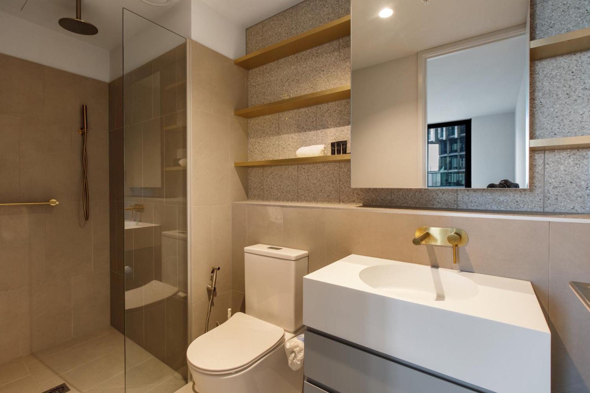 View 2br Near & Qv Market