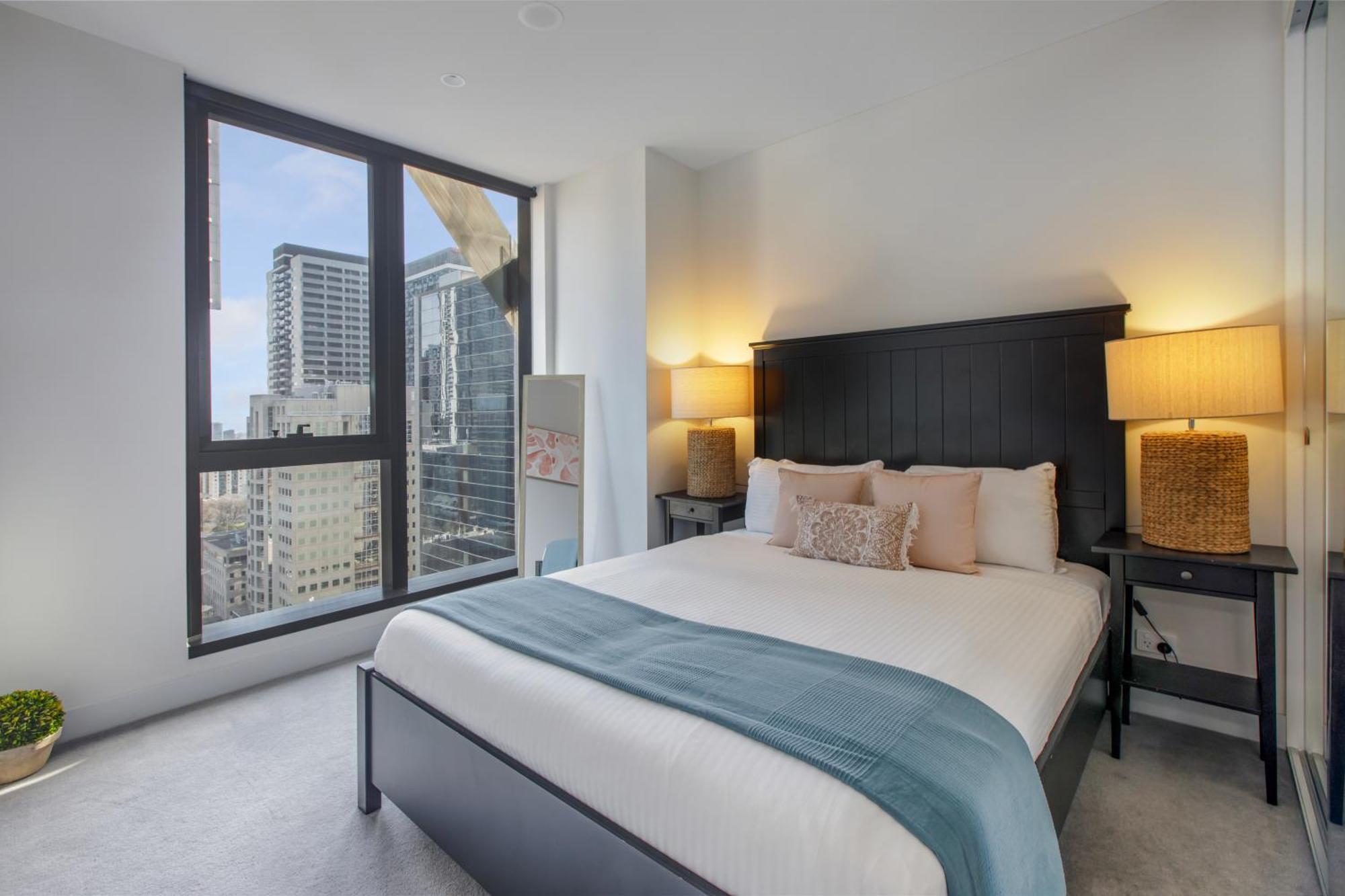 Apartment View 2br Near & Qv Market Melbourne