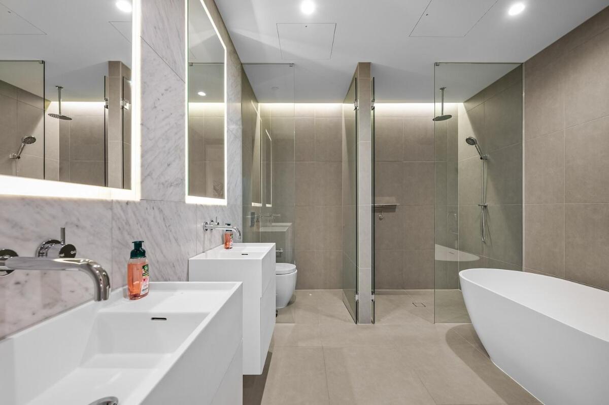 Luxury Aus108 Amazing Views Apartment