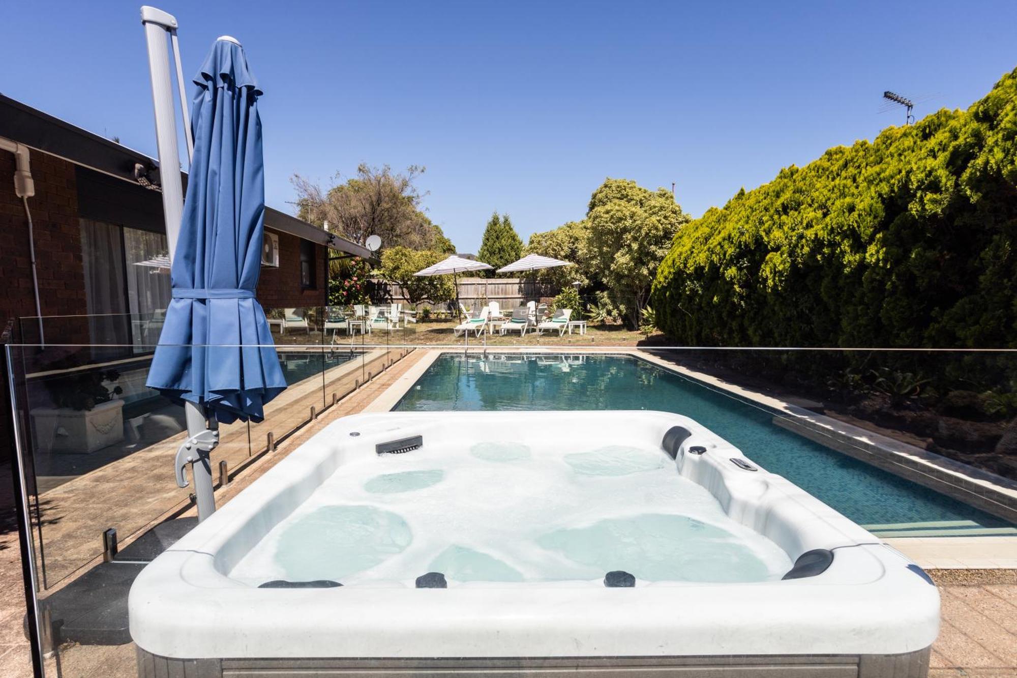 Luxury Family Poolside Brighton Melbourne
