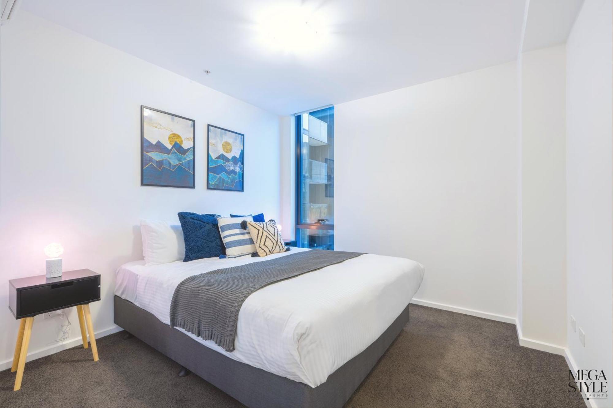 Mega Style Mainpoint Apartment