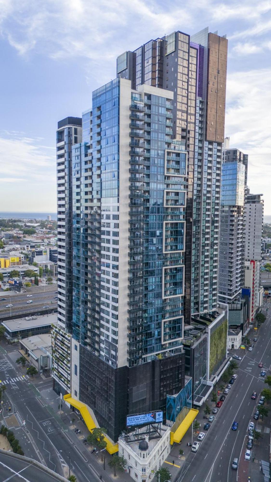 Apartment Mega Style Mainpoint