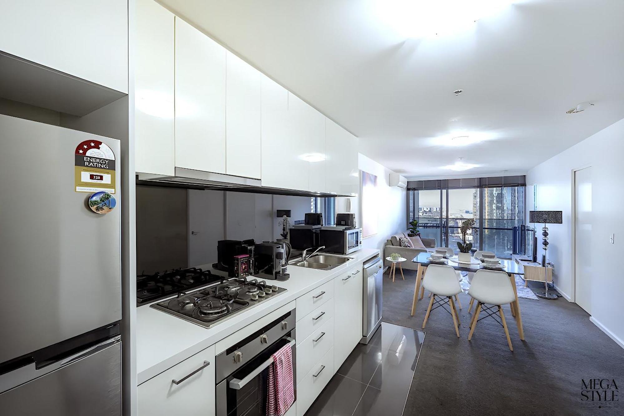 Mega Style Mainpoint Apartment *