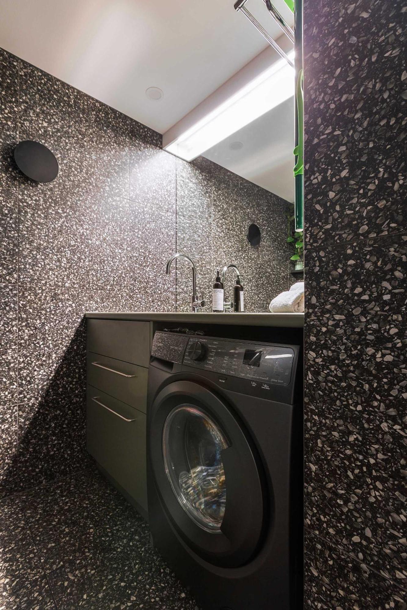 Stylish Opposite Carlton Gardens Apartment *