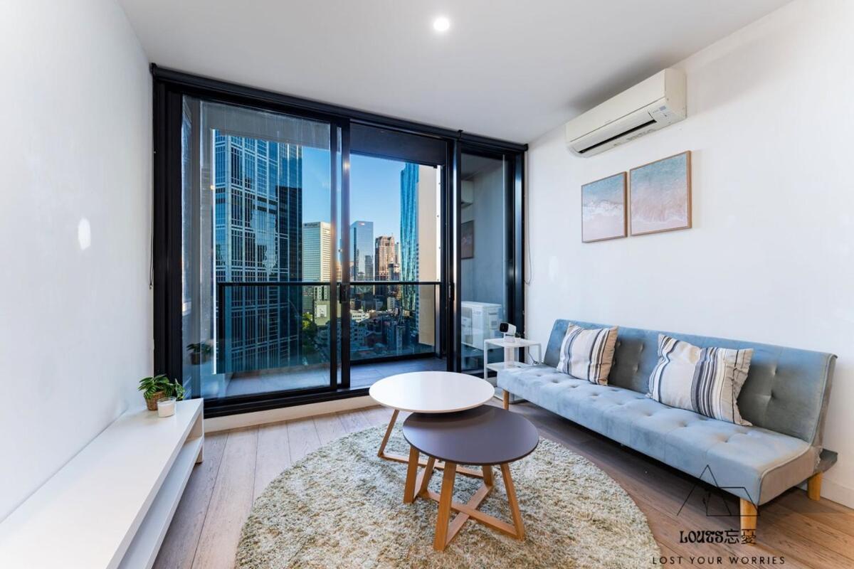 Cosy Corner 2Br With City Views Apartment
