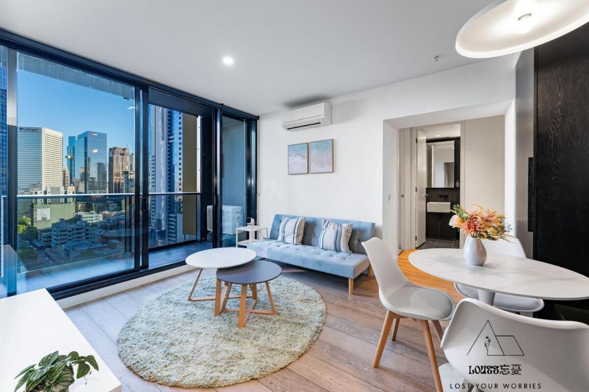 Cosy Corner 2Br With City Views * Melbourne
