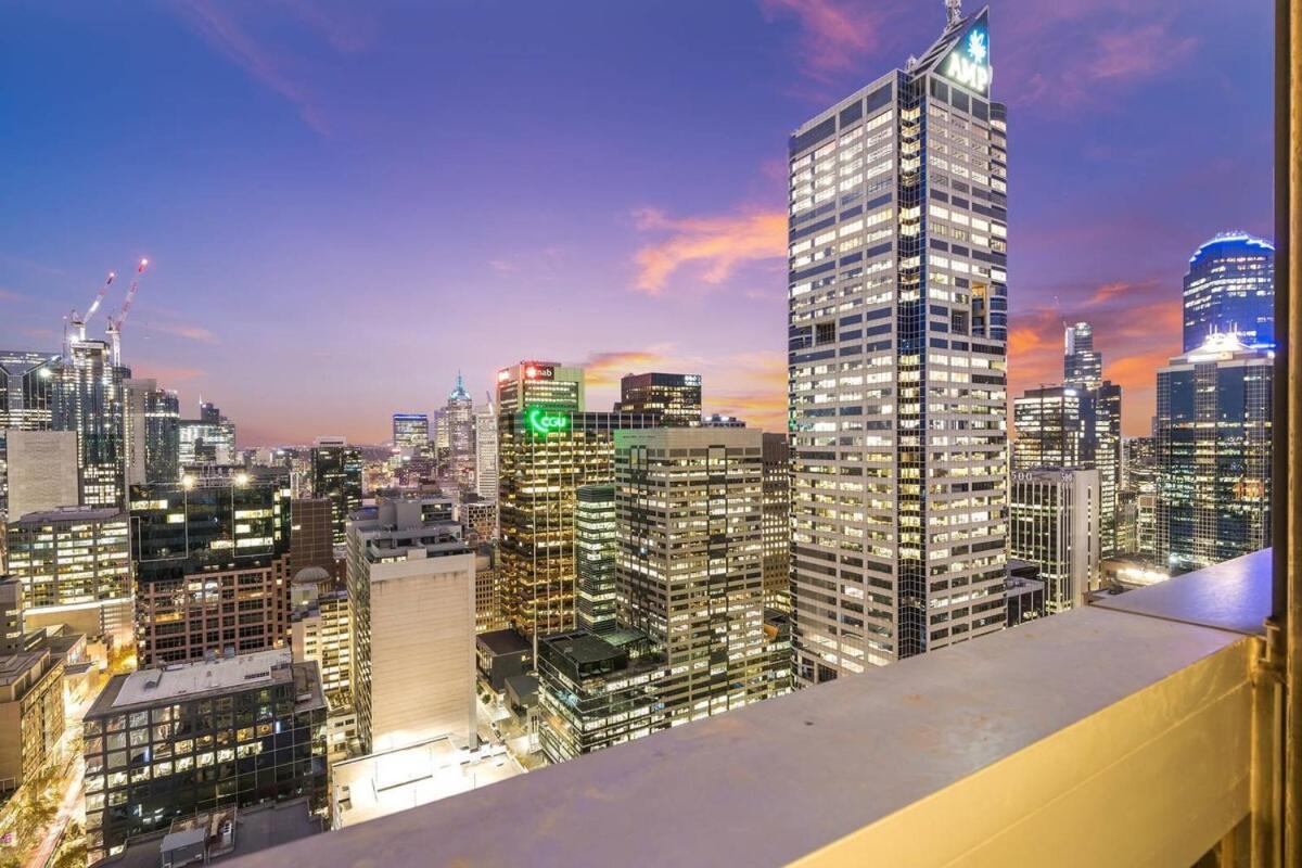 Apartment Sky-high Cbd Retreat 2br With Pool & Gym Melbourne