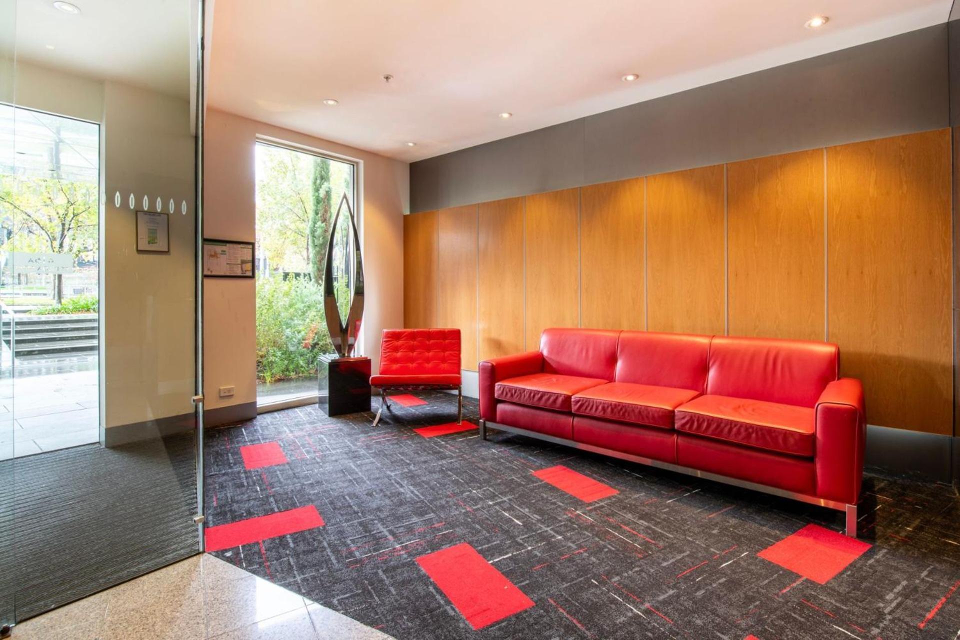 Cosy Gem; Tennis Court & Parking On St Kilda Rd Apartment Melbourne