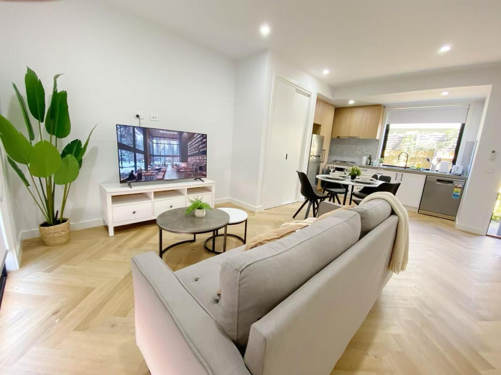 Quiet And Cozy Family Holiday home Melbourne