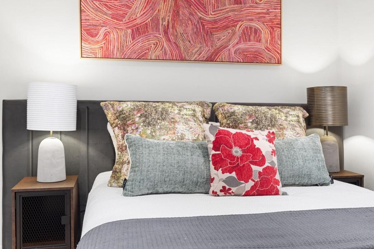 Apartment Greville St Gem Modern Industrial Melbourne