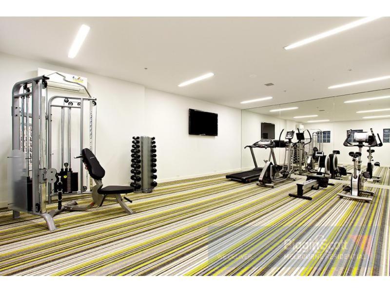 Modern Cozy Inner 1brd Near F1 Track Melbourne