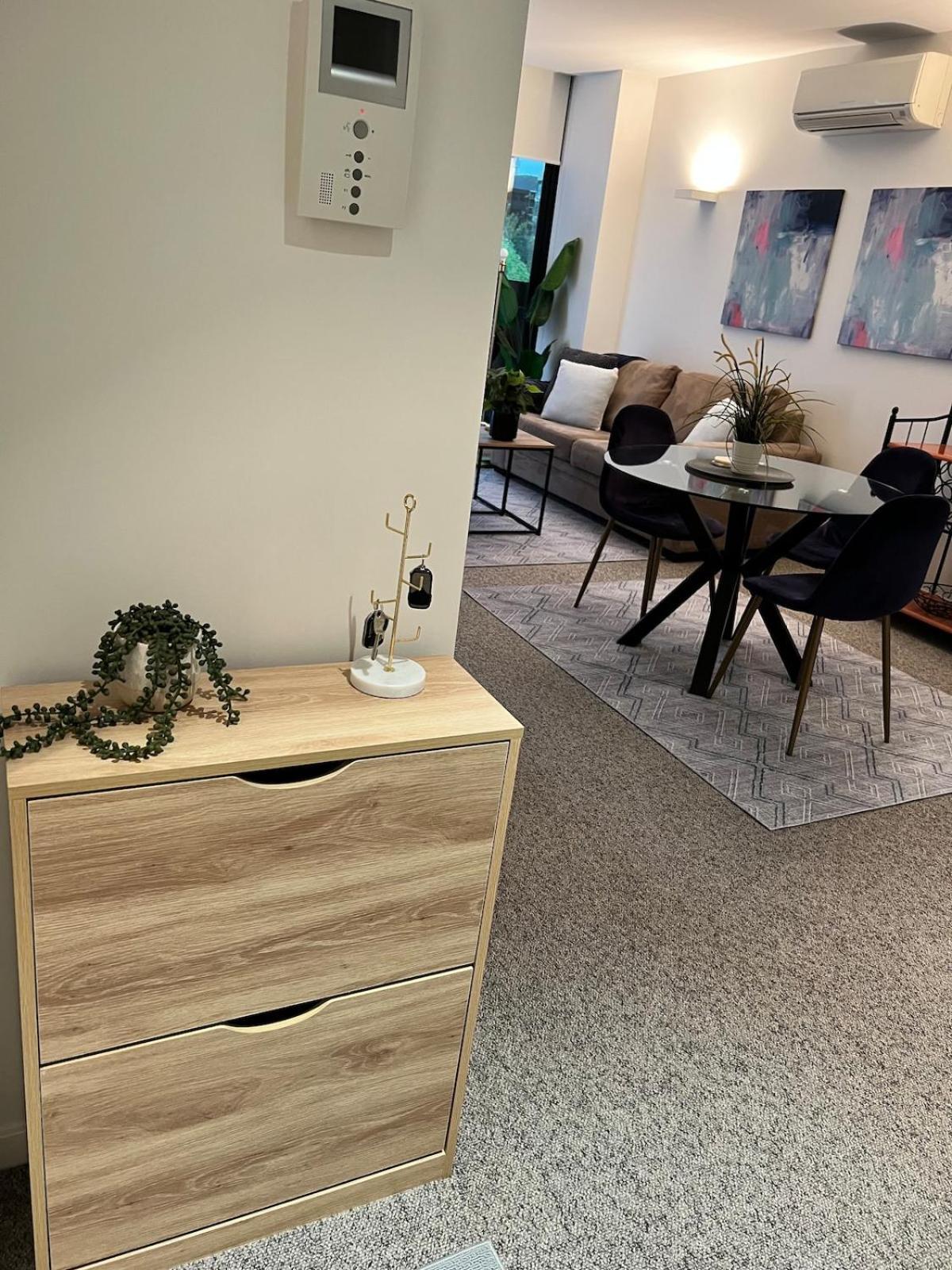 Modern Cozy Inner 1brd Near F1 Track * Melbourne