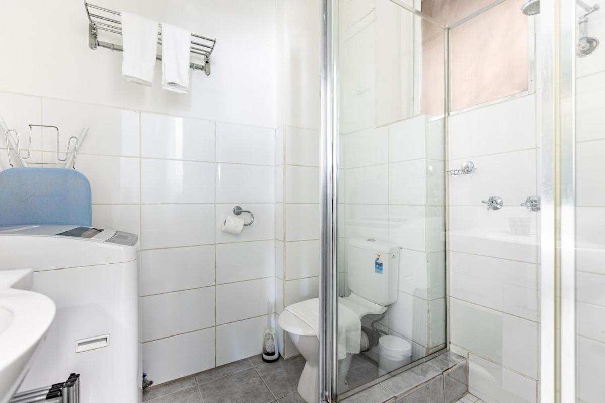 Apartment Prime Location - Newly Renovated Quaint 1br Apt!