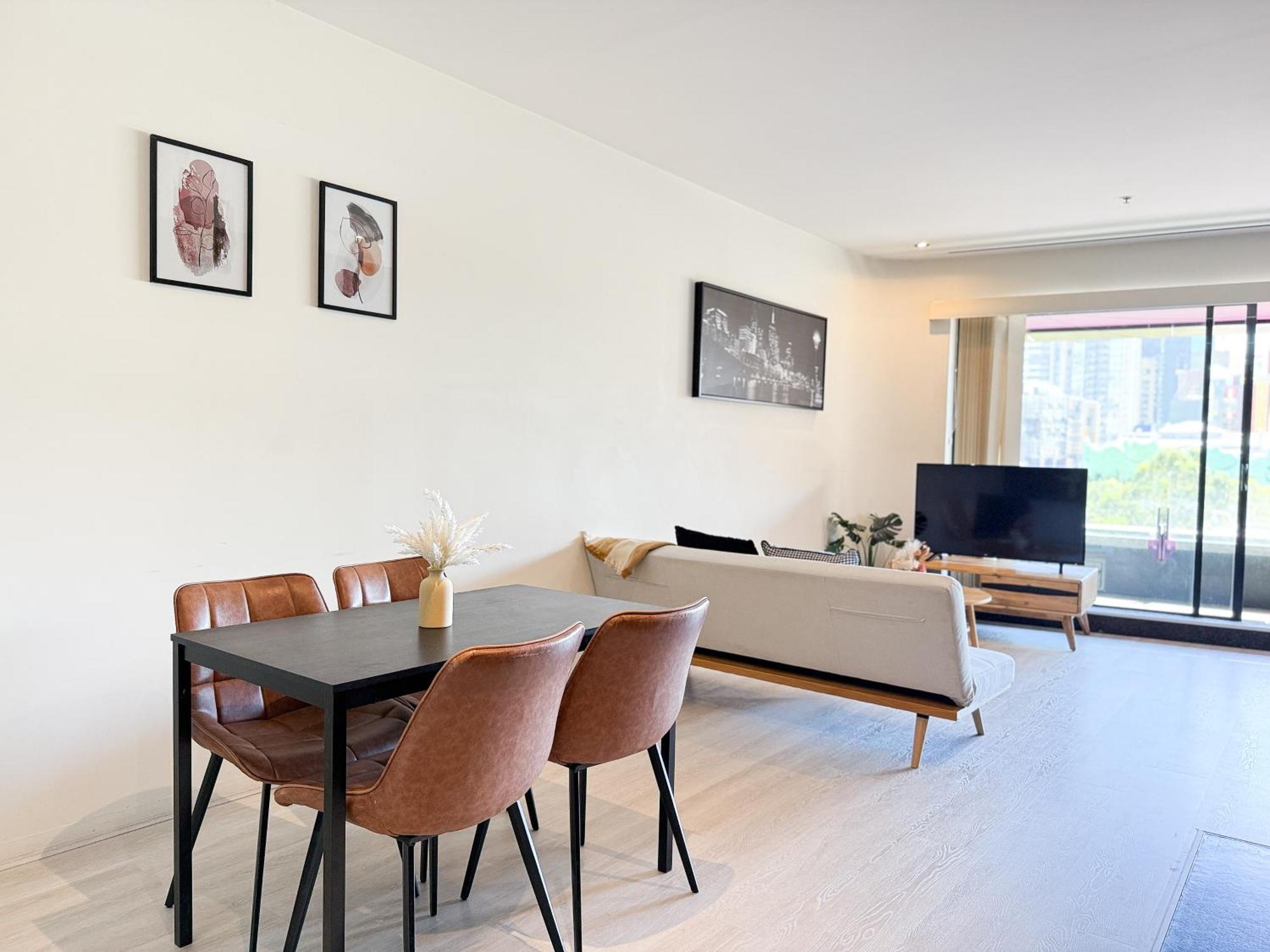 Qv Spacious 2br Citycentre State Library * Melbourne