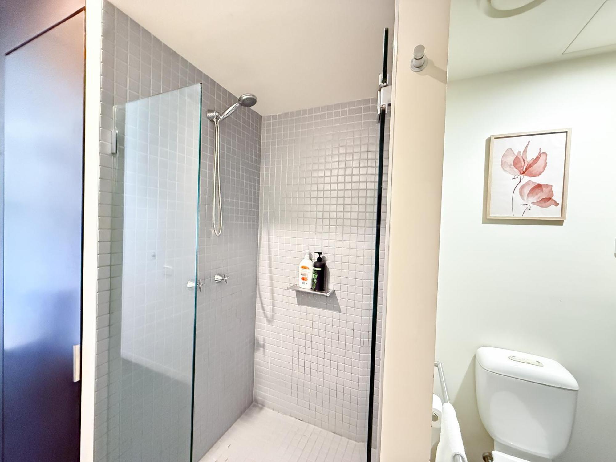 Apartment Qv Spacious 2br Citycentre State Library Melbourne