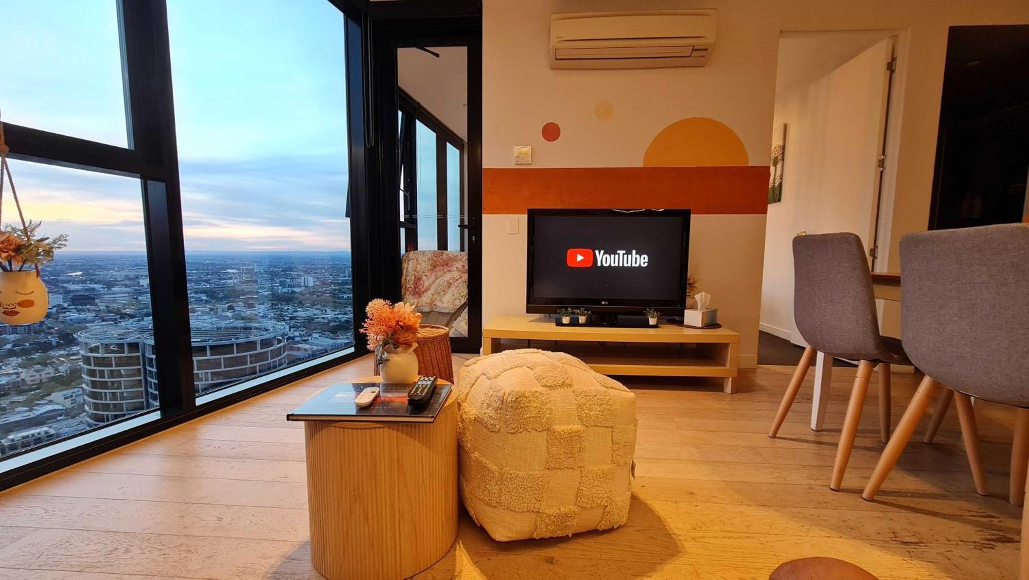 1br Sunset Glow Retreat! Free Tram Zone