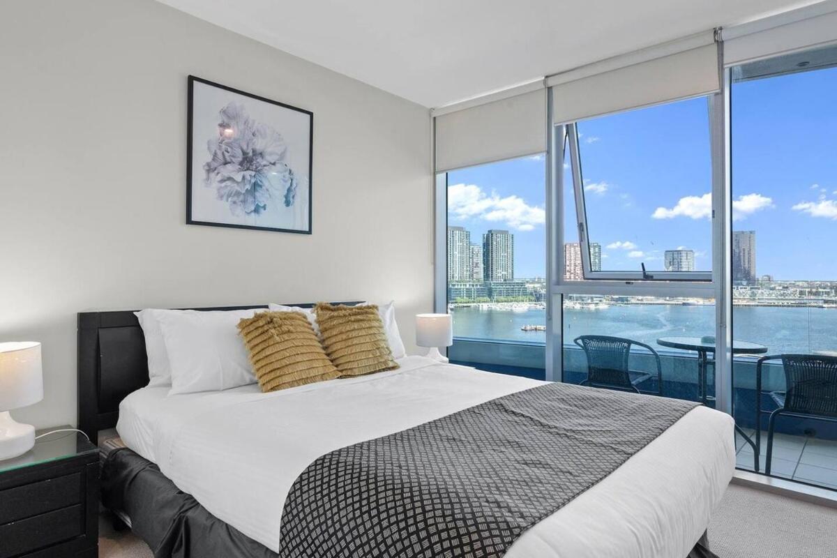 Apartment Harbourfront Urban Oasis *