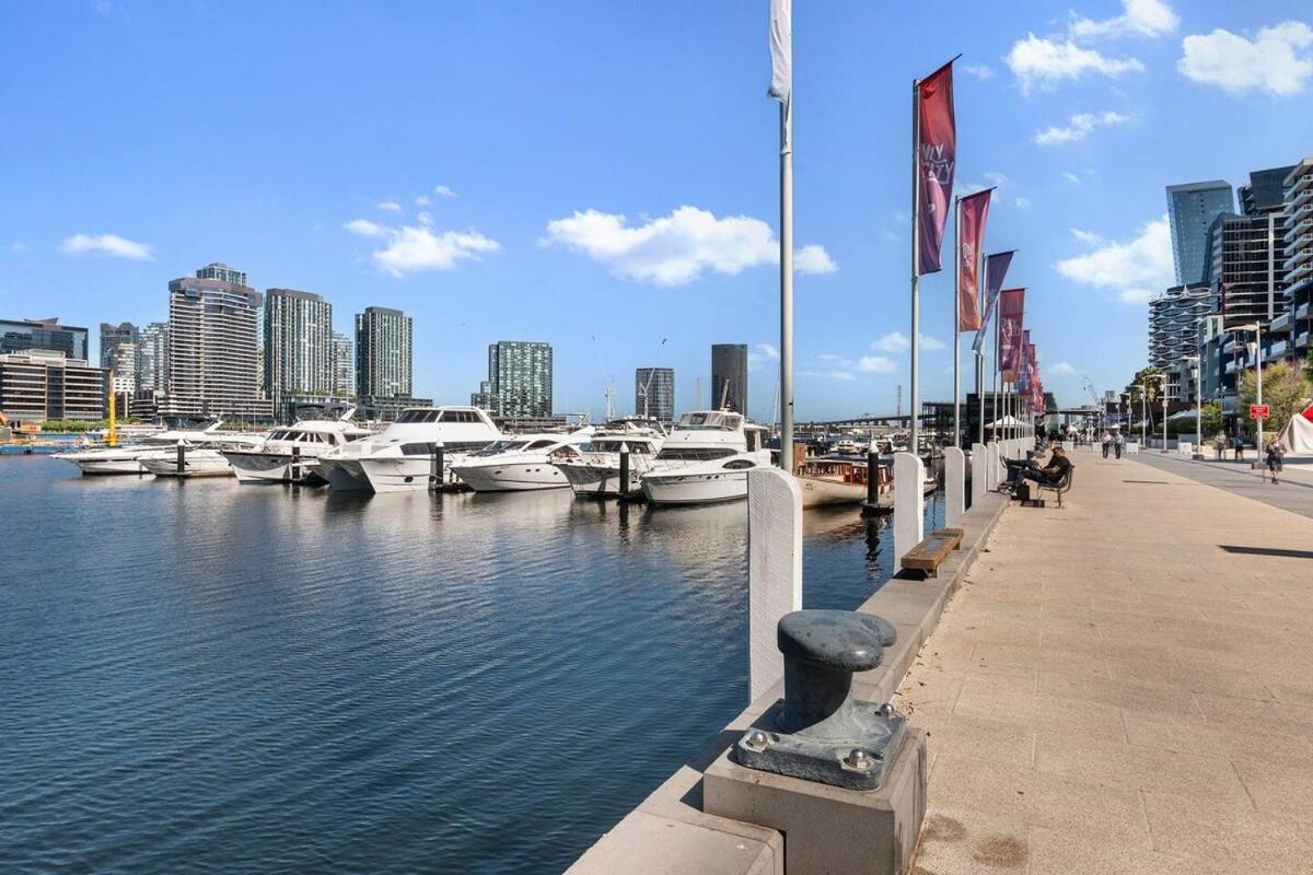 Harbourfront Urban Oasis