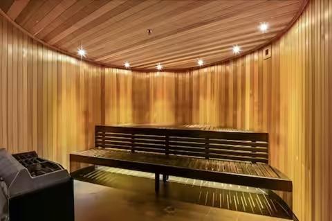 Stunning 2b North Mel Next To Uni Freeparking#na10 * Melbourne
