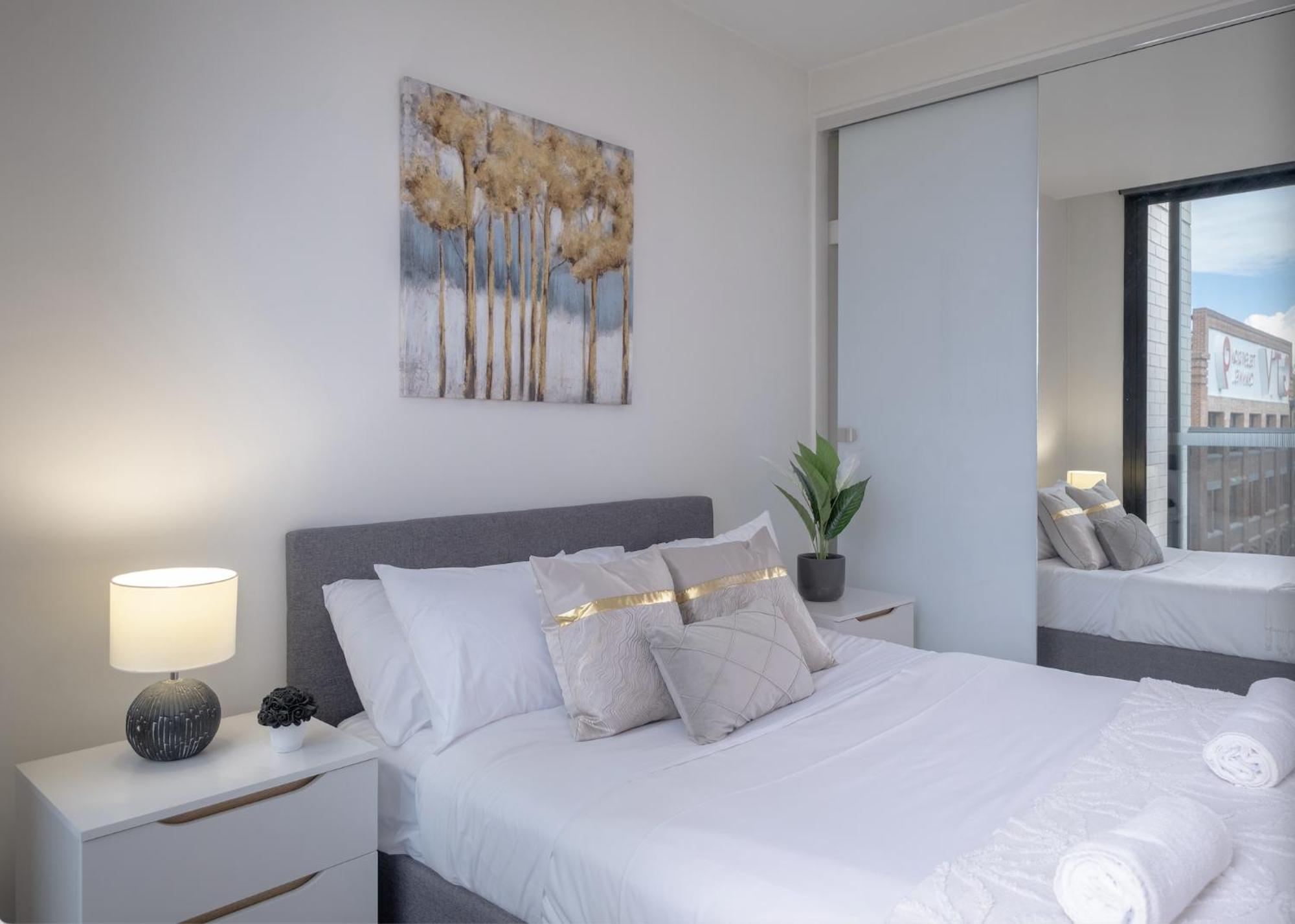 Apartment Yarra River Walking Mcg One Br In Richmond