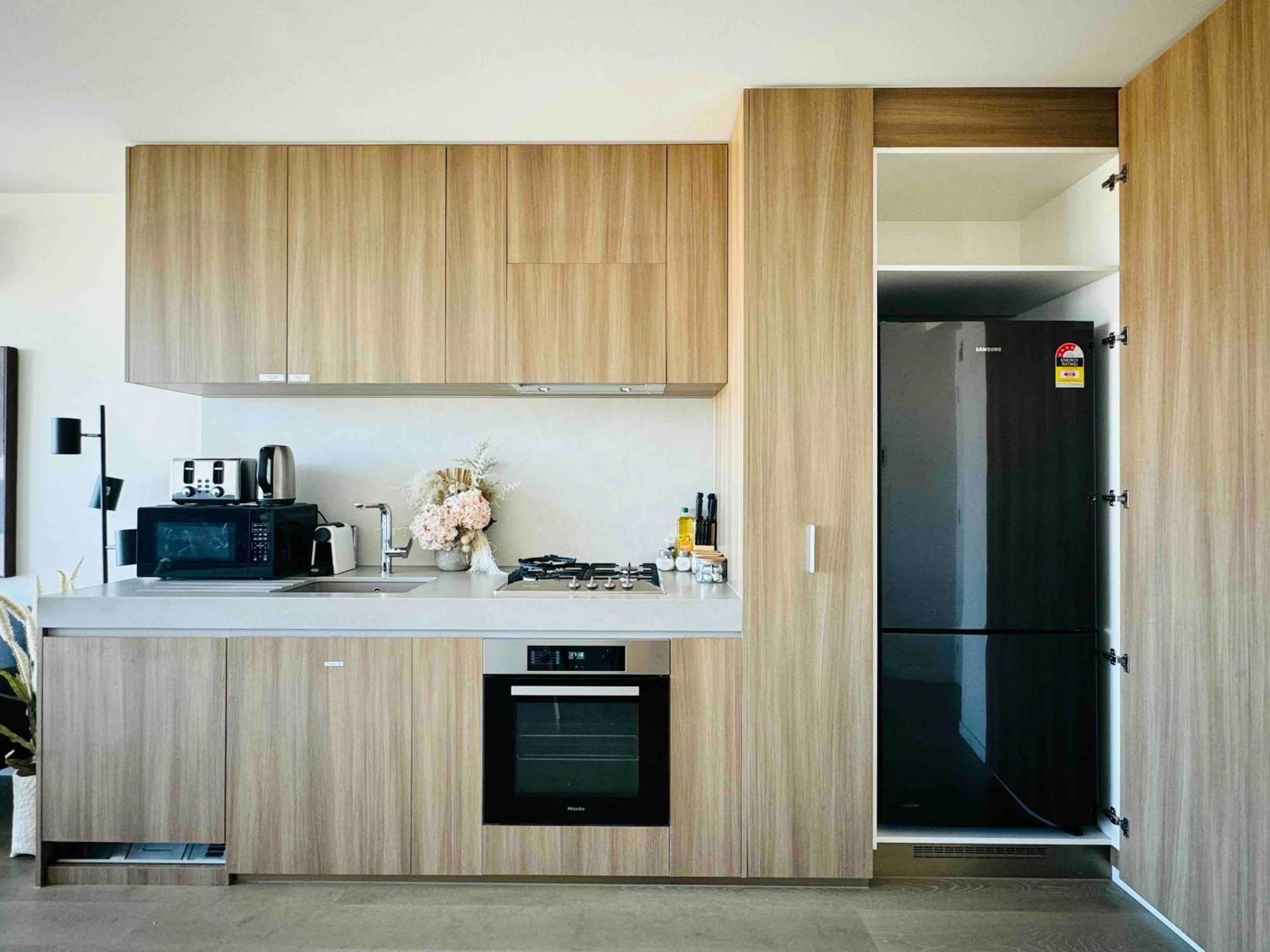 Peaceful 1br On St Kilda Rd Free Parking #sb16 Apartment *