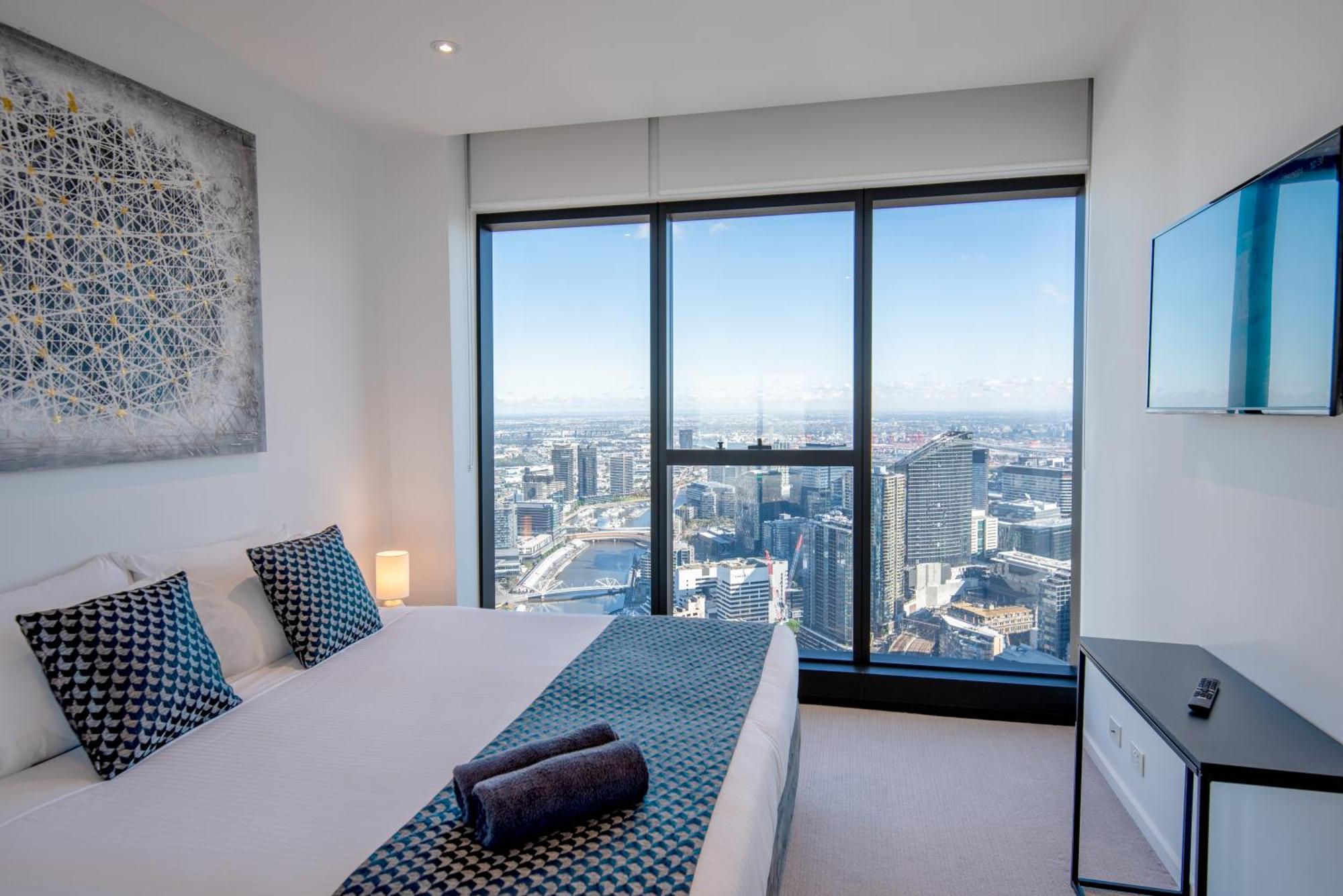 High End With Incredible Views Apartment