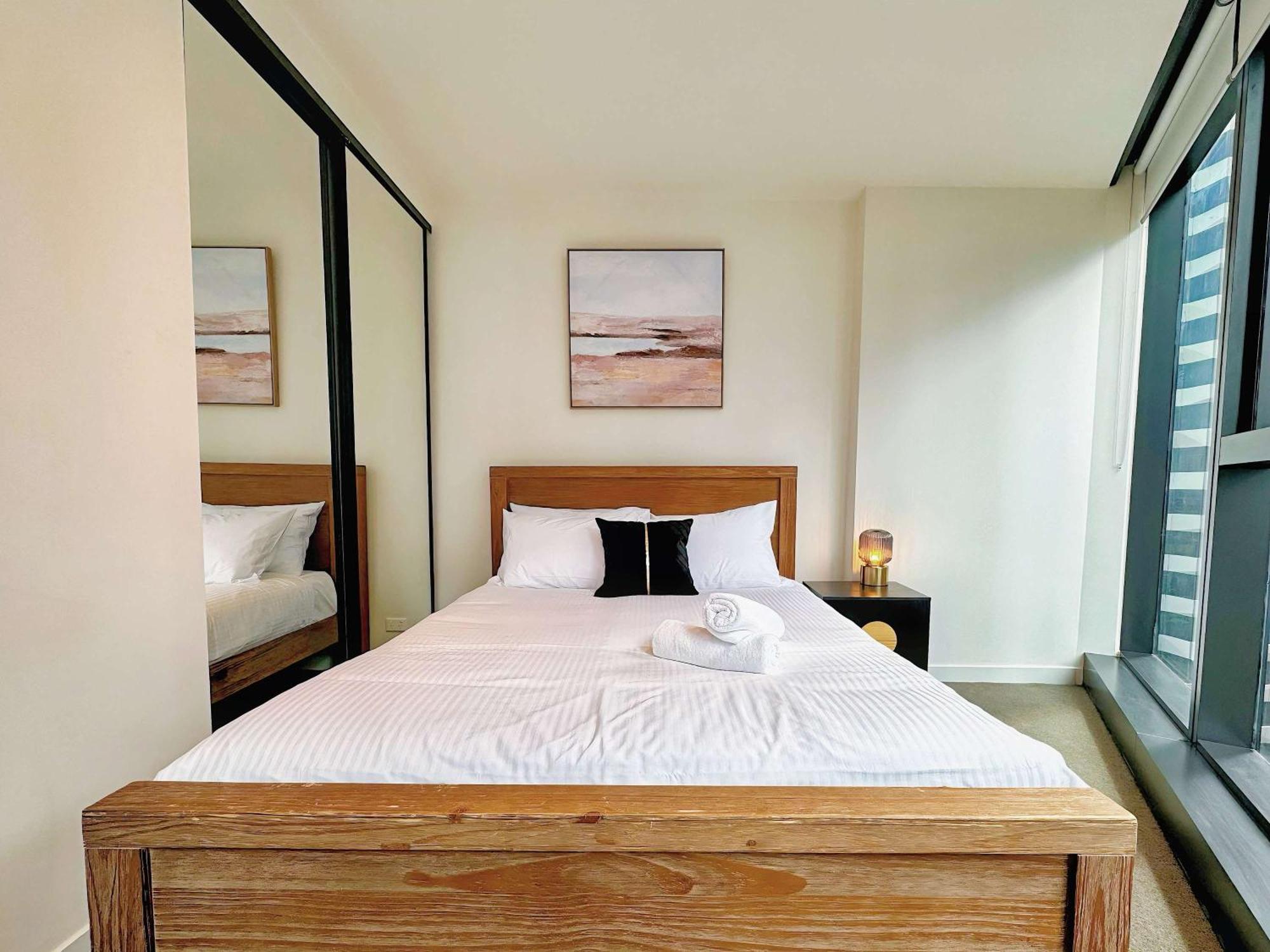Comfort 2br - 2 Queens By Sky High Melbourne