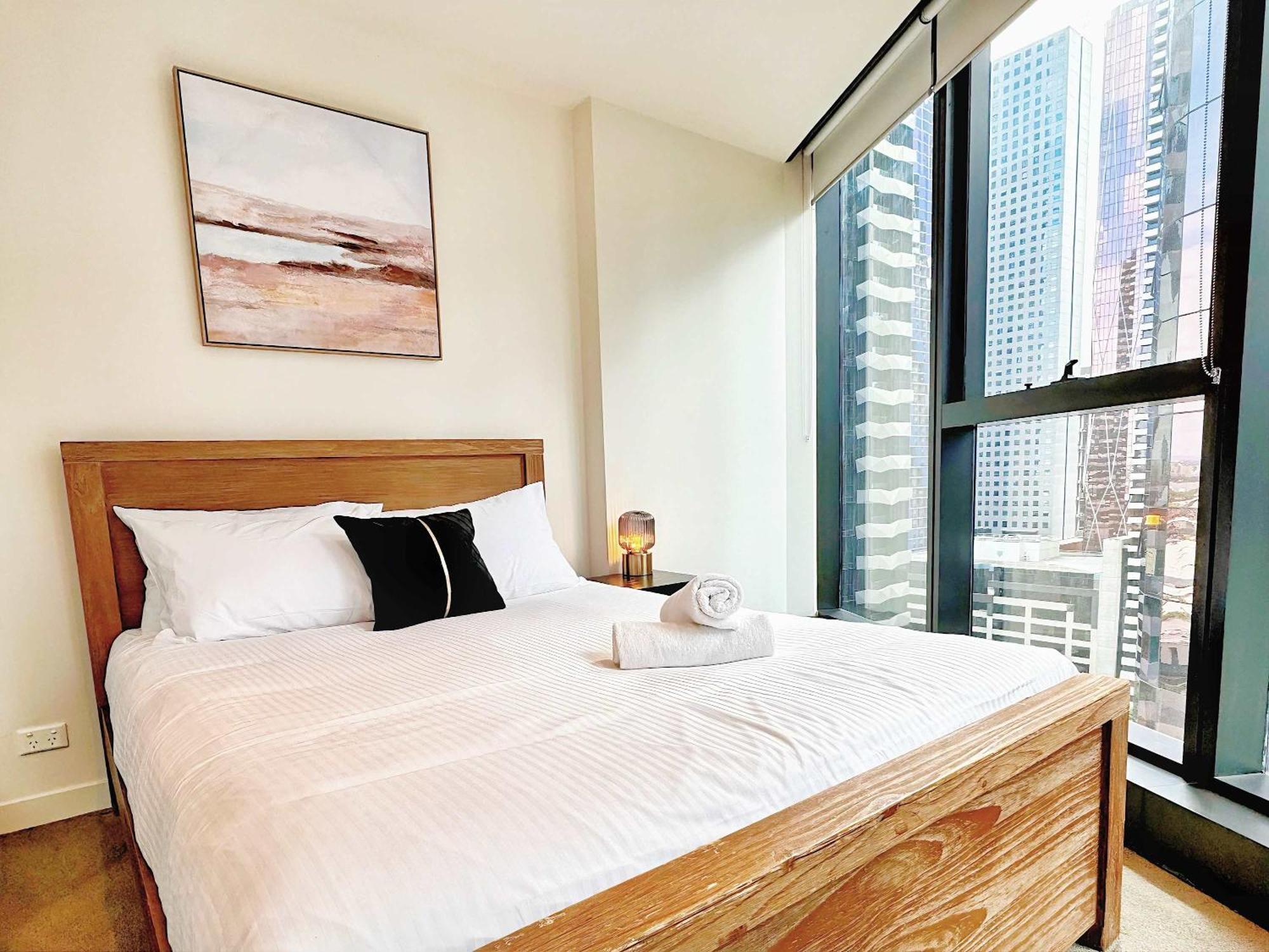 Comfort 2br - 2 Queens By Sky High Apartment *