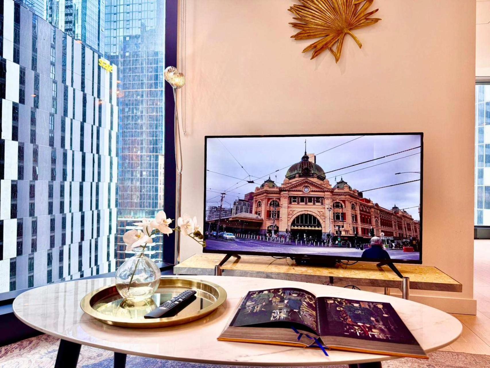 Comfort 2br - 2 Queens By Sky High Apartment Melbourne