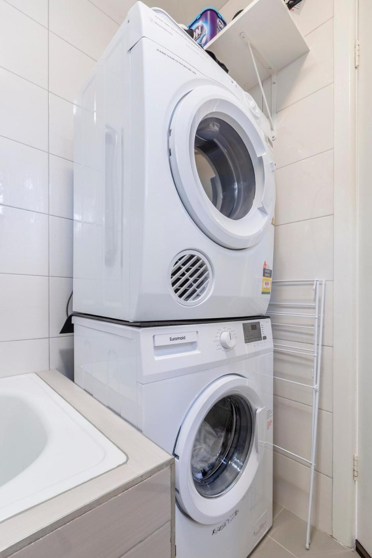 1br W Free Parking! Near Swinburne