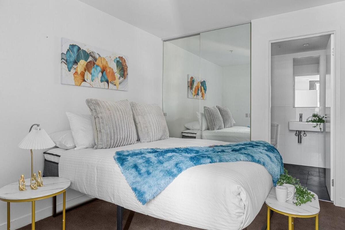 - Luxe Loacation 1br Cbd * Melbourne