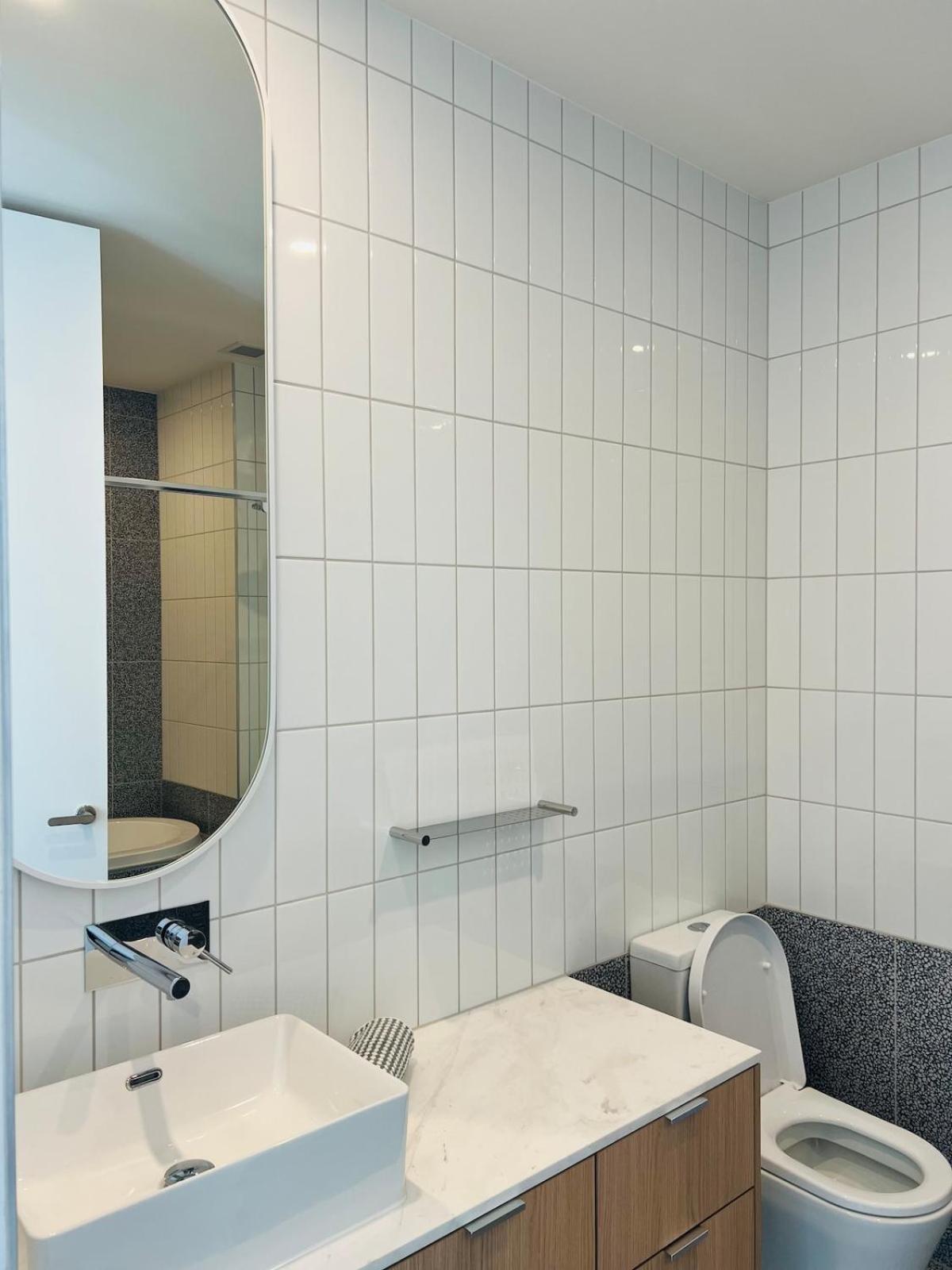 Urban Oasis In Kensington Close To Cbd Apartment