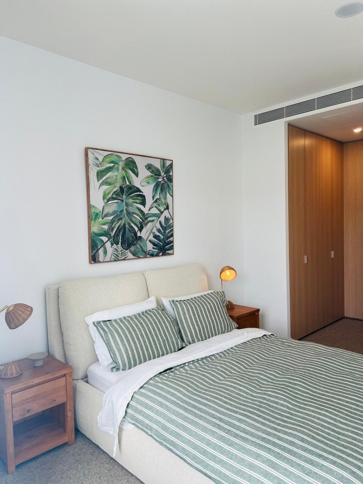 Urban Oasis In Kensington Close To Cbd Apartment *