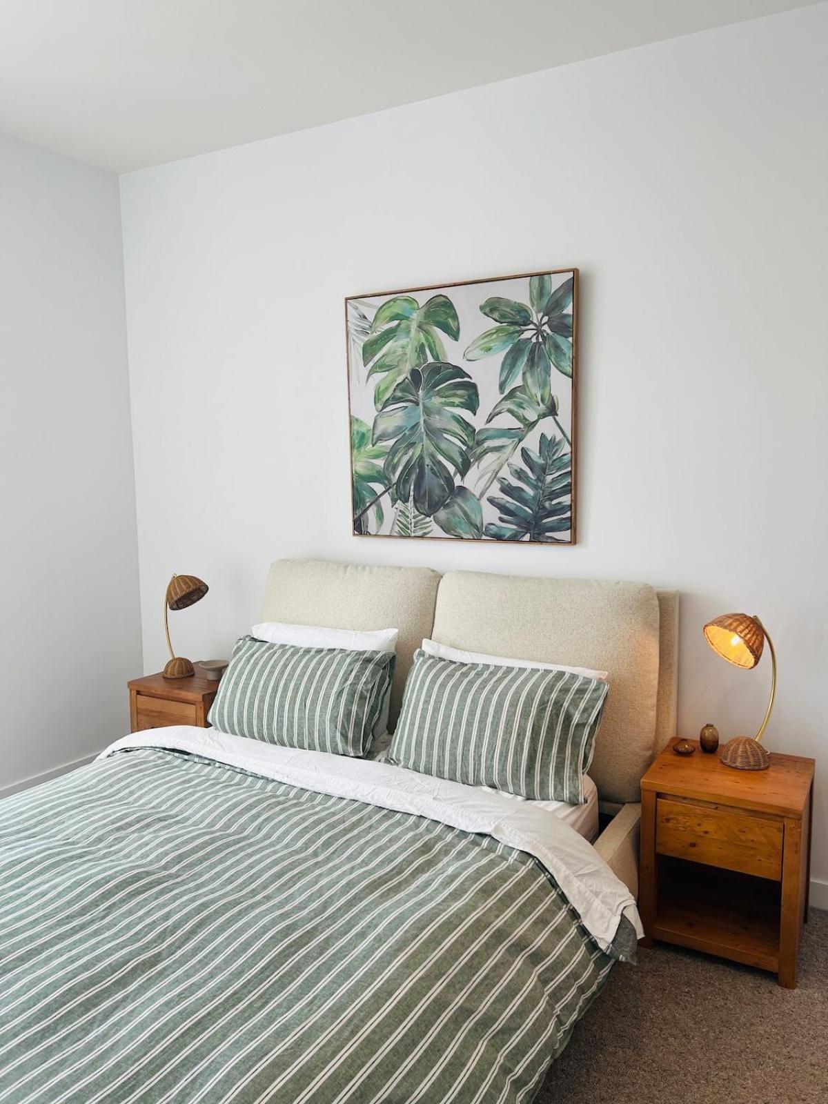 Apartment Urban Oasis In Kensington Close To Cbd