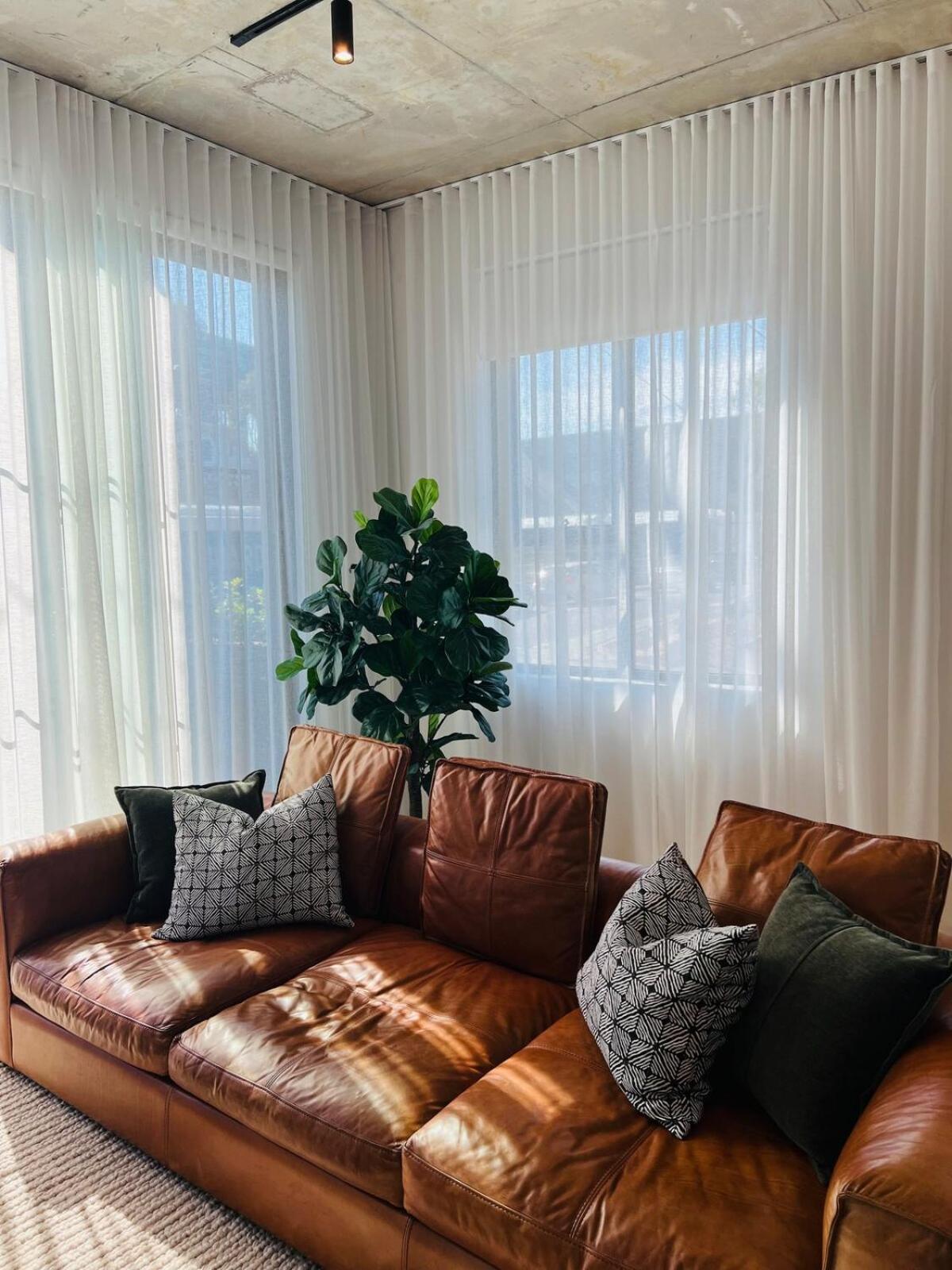 Apartment Urban Oasis In Kensington Close To Cbd Melbourne