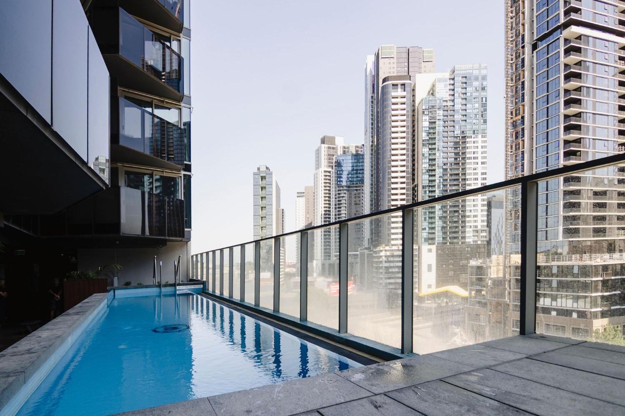 Southbank Sanctuary With Pool & Gym Melbourne