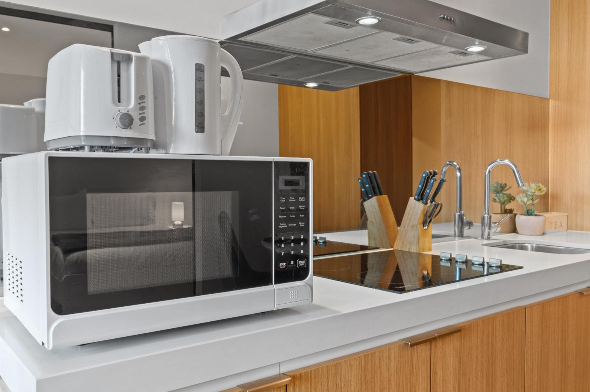 Centre Getaway Pool, Gym & Netflix Apartment Melbourne